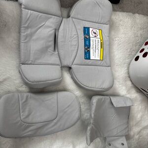 Nuna seat cushions and newborn inset